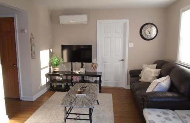 207 N Harding Ave Ave - 207 North Harding Avenue, Margate City, NJ 08402