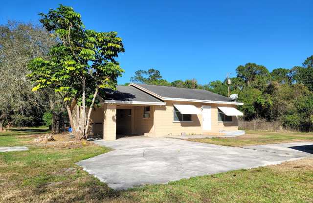 4306 W Midway Road photos photos