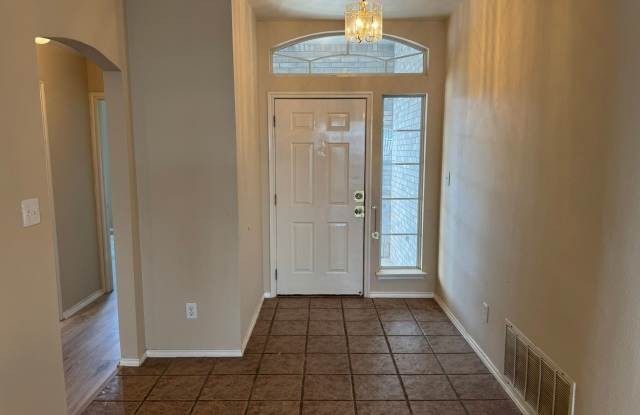 Welcome home to 2805 Berry Way! Gallery 3