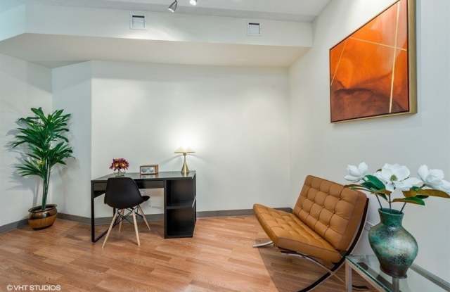 1720 Maple Avenue Gallery 4