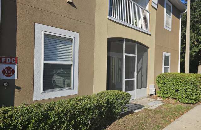 6935 ORTEGA WOODS Drive Gallery 4