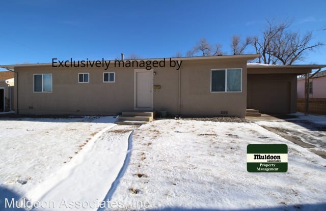 1618 Alexander Cir - 1618 Alexander Circle, Pueblo, CO 81001