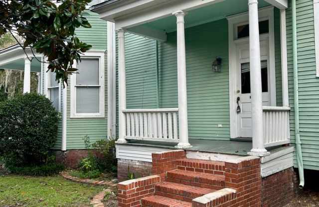 Half Off First Month's Rent! Beautiful 2 Bedroom/ 2 Bathroom in Savannah, GA Gallery 1