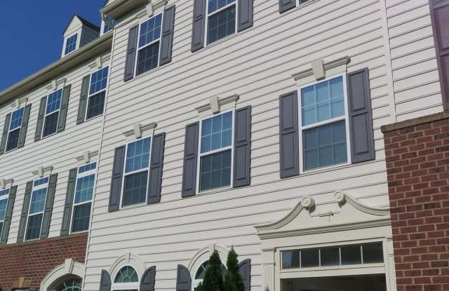 24634 JOHNSON OAK Terrace Gallery 2