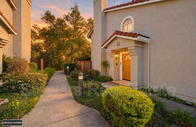 613 S Blackbrush Ln Gallery 1