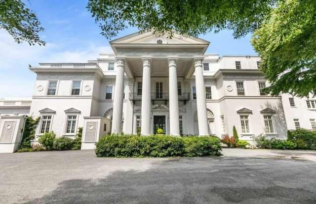553 Bellevue Avenue photos photos