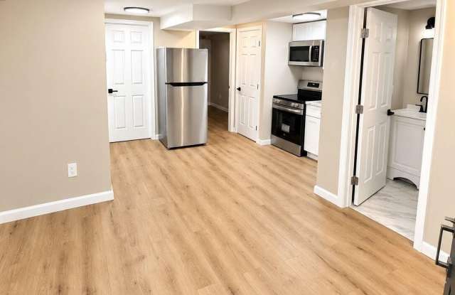1214 QUINCY Street NW Gallery 2