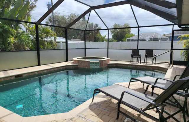 3623 Sw 6th Pl photos photos