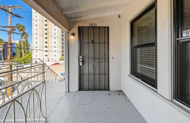 HILLCREST GREAT RENOVATED ONE BEDROOM APARTMENT. photos photos HILLCREST GREAT RENOVATED ONE BEDROOM APARTMENT. photos photos