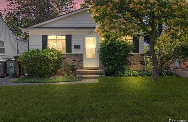 215 N Vermont Avenue photos photos