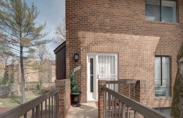 3127 HAWTHORNE DRIVE NE - 3127 Hawthorne Drive Northeast, Washington, DC 20017