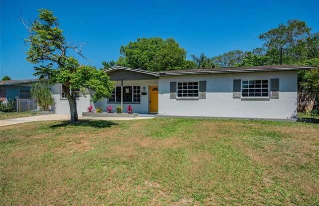 10207 North Valle Drive Gallery 3