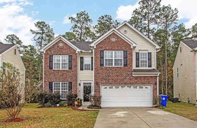 Comfort, Space  Convenience in Summerville photos photos