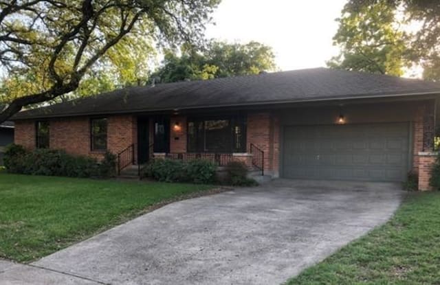 9831 Mercer Drive - 9831 Mercer Drive, Dallas, TX 75228