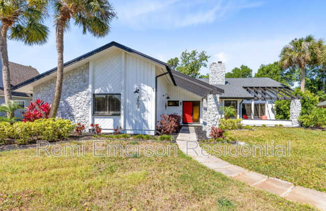 3808 Silver Rose Ct - 3808 Silver Rose Court, Orlando, FL 32808