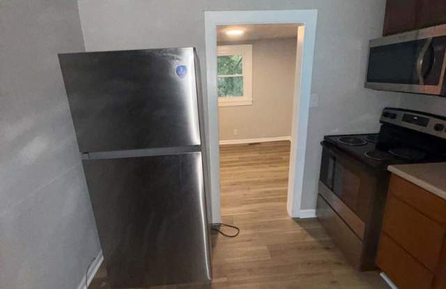 1-Bedroom Home with 1.5 Bathrooms, Garage, and Main-Floor Laundry Gallery 4