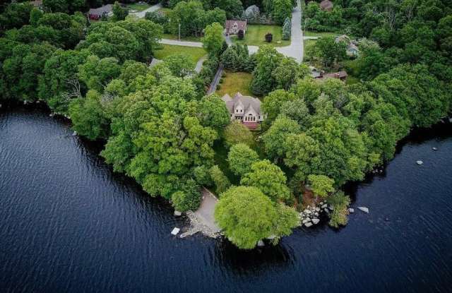 67 Lake Side Drive - 67 Lake Side Drive, Newport County, RI 02878