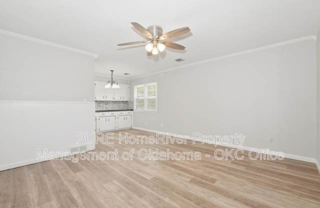 1301 NW 102nd St. Gallery 4