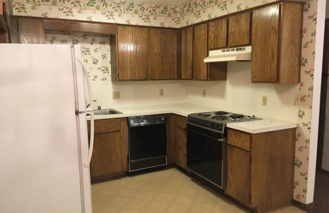 1309 Southridge Ct Gallery 2