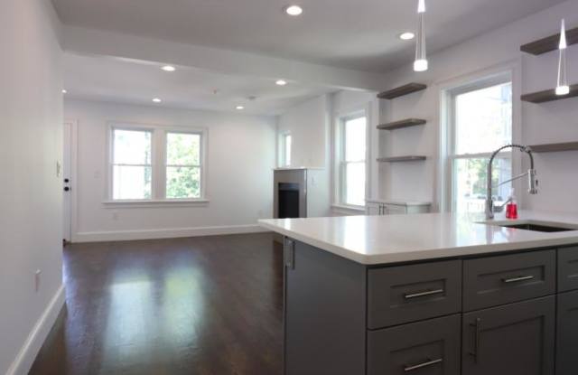 28 Leland St. Gallery 2