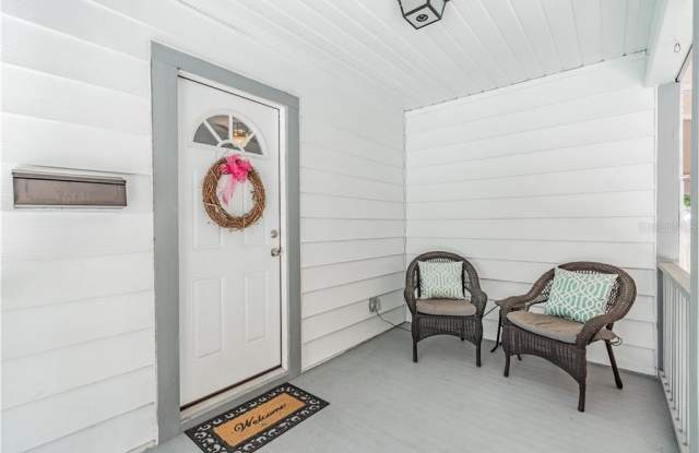 3911 N DARWIN AVENUE Gallery 3