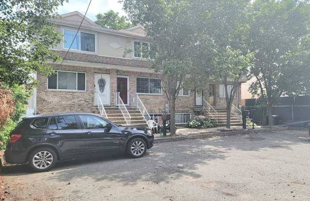 7302 Amboy Road photos photos