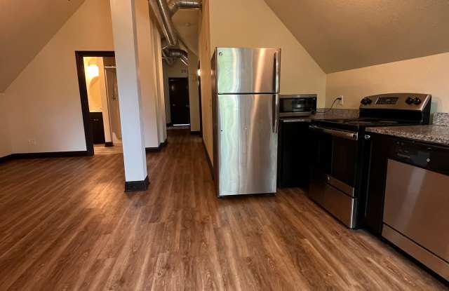 141 E Gorham - Unit 3 - 141 East Gorham Street, Madison, WI 53703