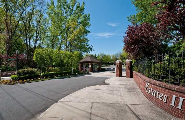 91 Duckpond Drive photos photos