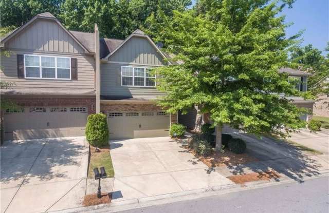 3232 Brockenhurst Drive - 3232 Brockenhurst Drive, Buford, GA 30519