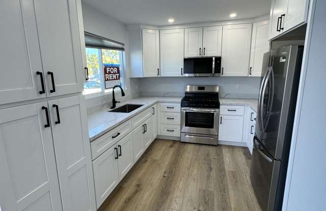 3131 Myrtle Avenue photos photos