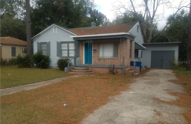 921 BUNKER HILL BOULEVARD - 921 Bunker Hill Boulevard, Jacksonville, FL 32208