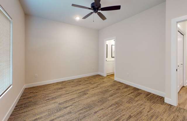 414 West Roger Street - 1 Gallery 3