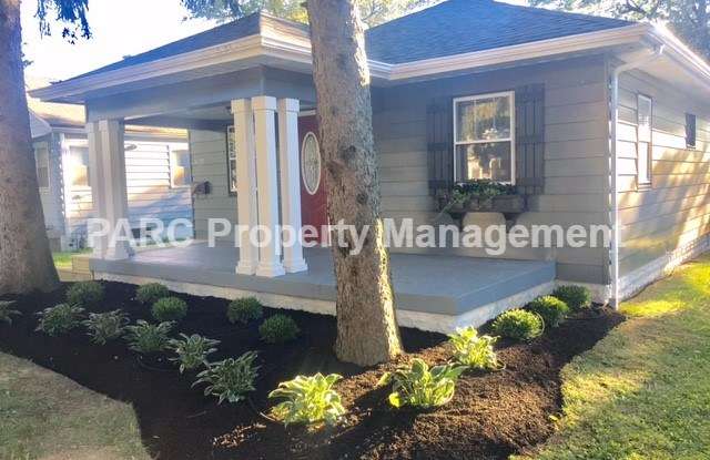 4620 Caroline Avenue photos photos
