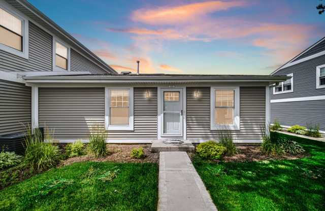 323 SOMERSET Lane photos photos