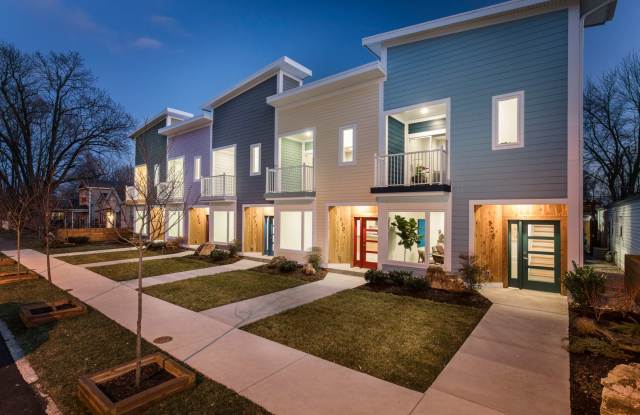 Modern 3 Bedroom, 3 Bathroom Townhouse For Rent - 530 Lilly Avenue, Louisville, KY 40217