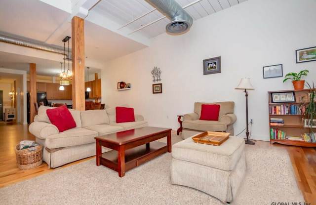 387 3rd Avenue photos photos