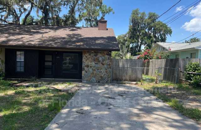 4050 SE 21 Court photos photos