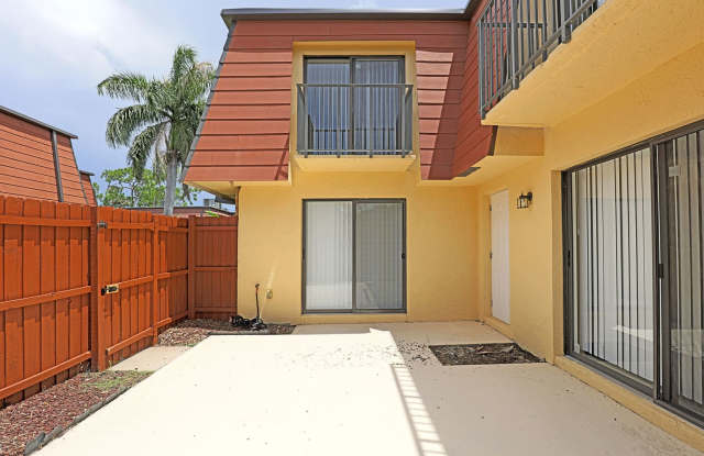 Parkwoods  1538-3 Gallery 3