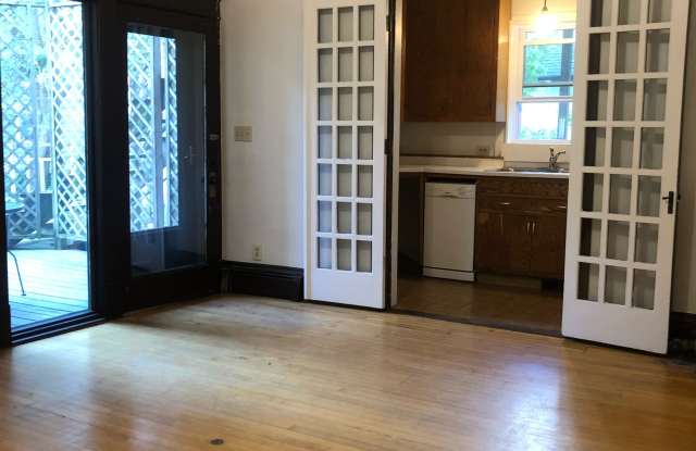 1321 SE 6th St. - 1321 6th Street Southeast, Minneapolis, MN 55414