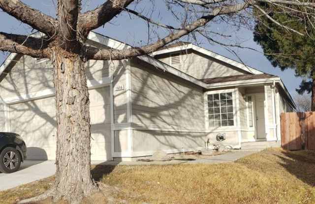 1656 Marinette Court photos photos