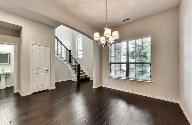 245 E Spring Valley Road Gallery 4