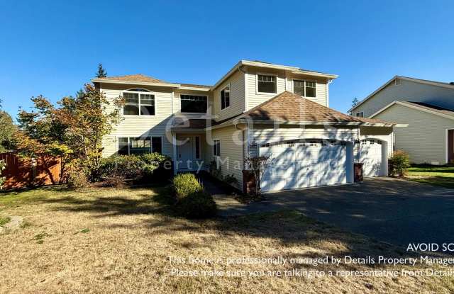 **APPLICATION PENDING** Large 3+ Bedroom Home in Port Orchard w/New Carpet  Paint - 5954 Turley Loop Road Southeast, East Port Orchard, WA 98366