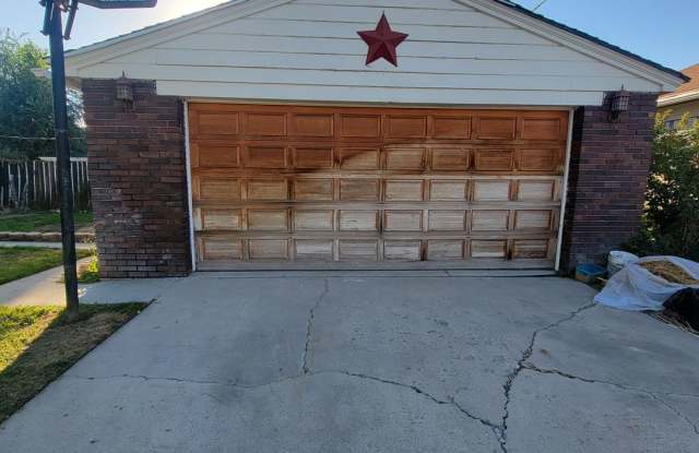 Great Value for Unique Renovated Midvale Home! Gallery 3