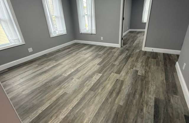 Charming 3BR Duplex in Gloversville Gallery 4
