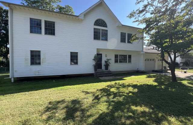 534 Apple Drive photos photos