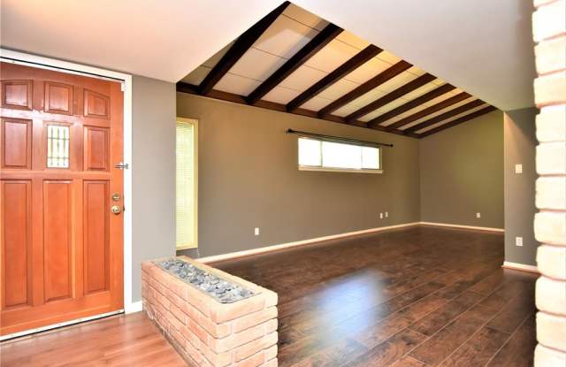 9761 Tappenbeck Drive Gallery 2