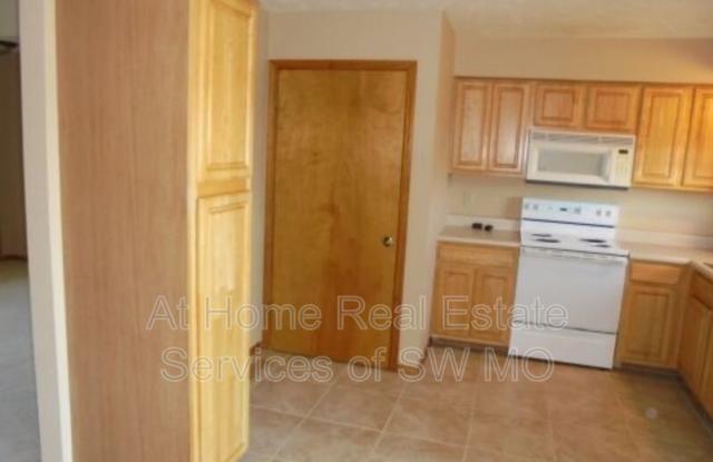3724 W Ridgeway Gallery 4