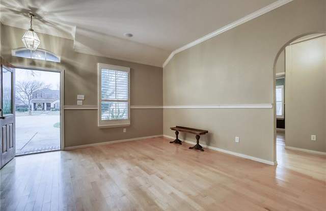 4708 Lotus Circle Gallery 2