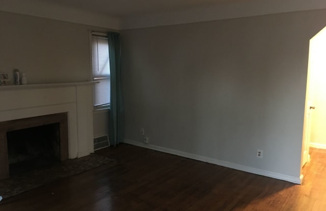 6136 Radnor Gallery 2