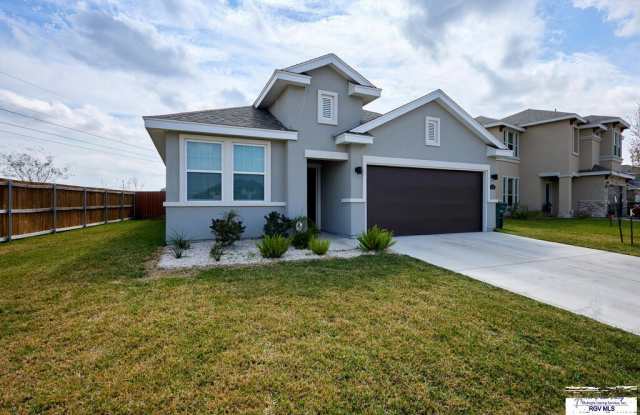 2414 COVE REAL DR photos photos